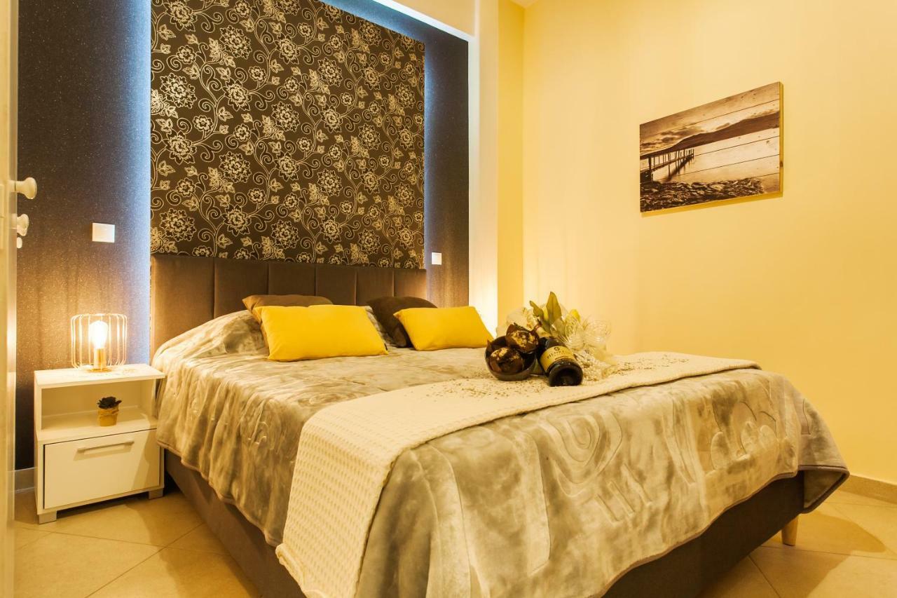 Safe, Central, Smart Double Rooms In Apartment, Next Metro Station Walk To Acropolis เอเธนส์ ภายนอก รูปภาพ